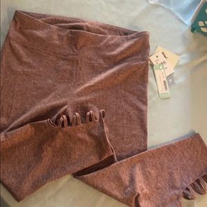 Maroon Exercise 3/4 Pants